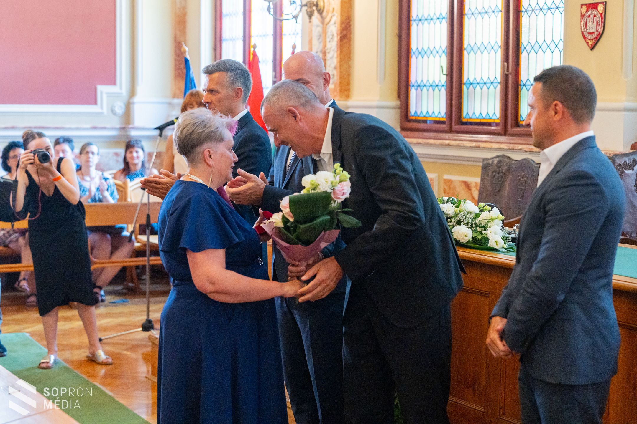 Köztisztviselők napja - kitüntetéseket adtak át a Polgármesteri Hivatalban