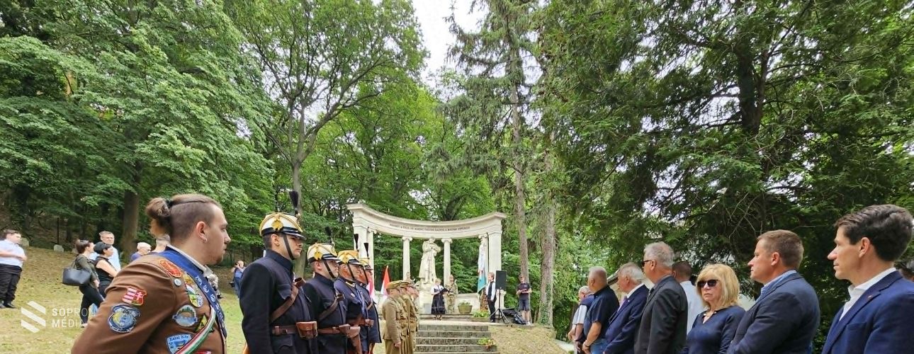 A hősök előtt tisztelegtek Bánfalván