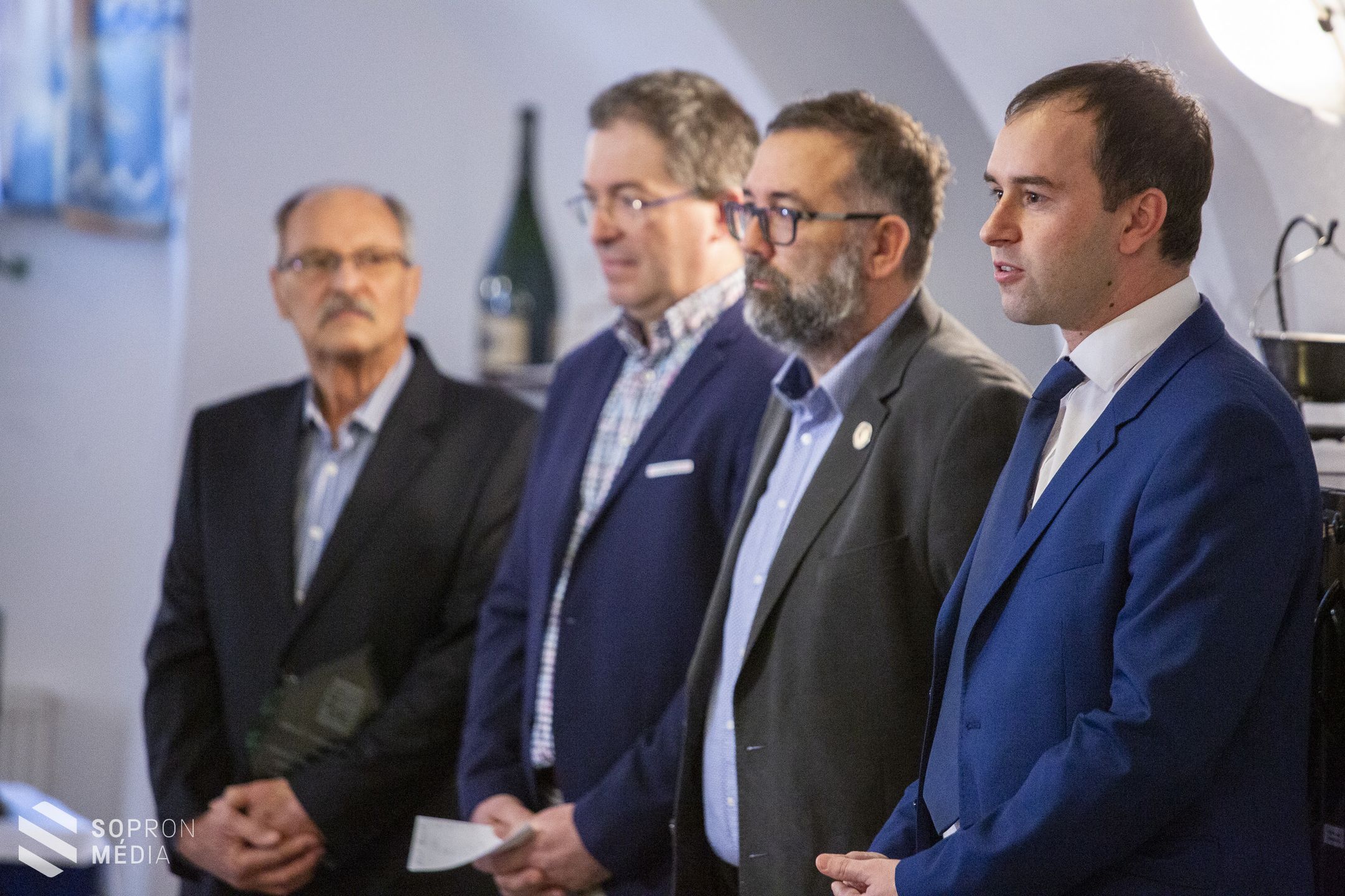 XV. Hűség-napi borverseny