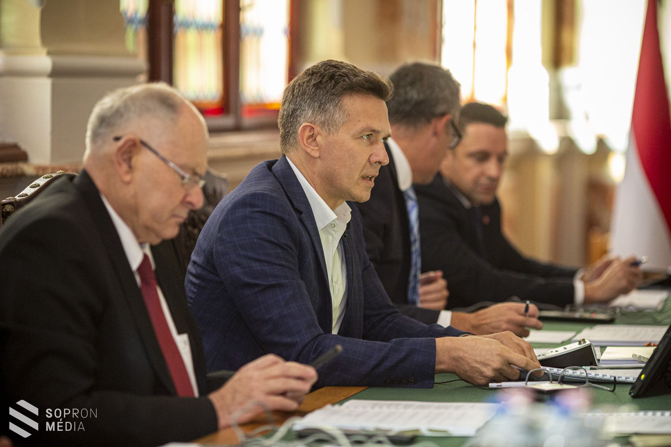 Támogatta a közgyűlés az elhibázott brüsszeli szankciókról szóló felhívást