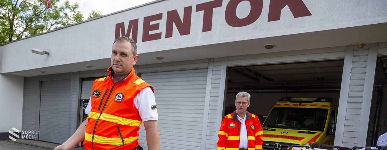 Új lélegeztetőgéppel gazdagodott a Soproni Mentőállomás