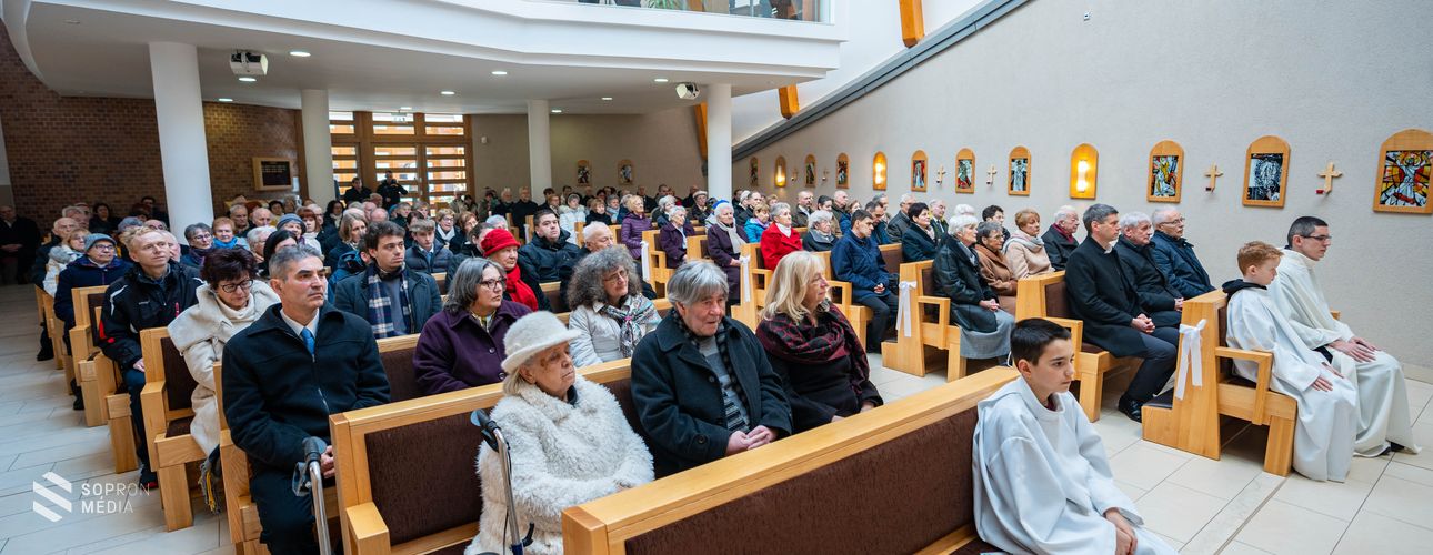Ünnepi szentmise az Árpád-házi Szent Margit-templom és oltár felszentelésének 10. évfordulója alkalmából