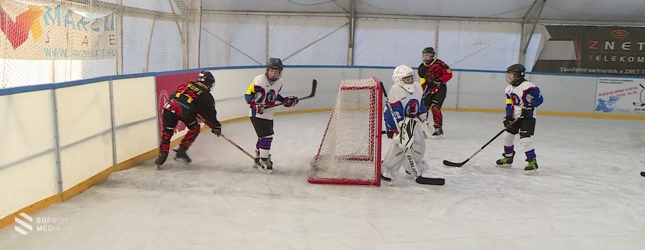 U12-es jégkorongtorna Sopronban