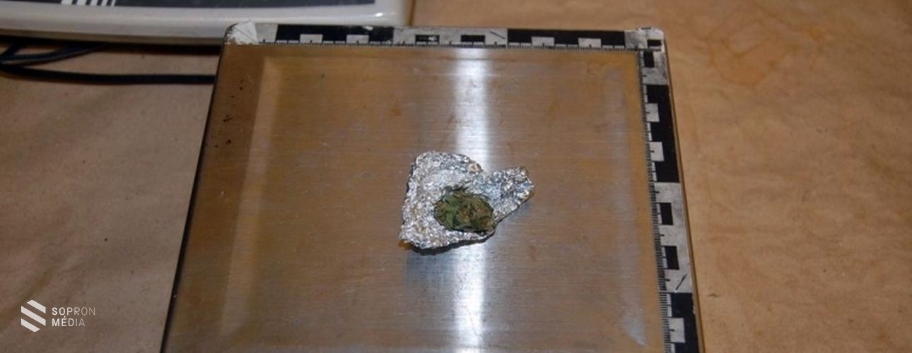 Kábítószergyanús anyagot találtak a pécsi férfinél 