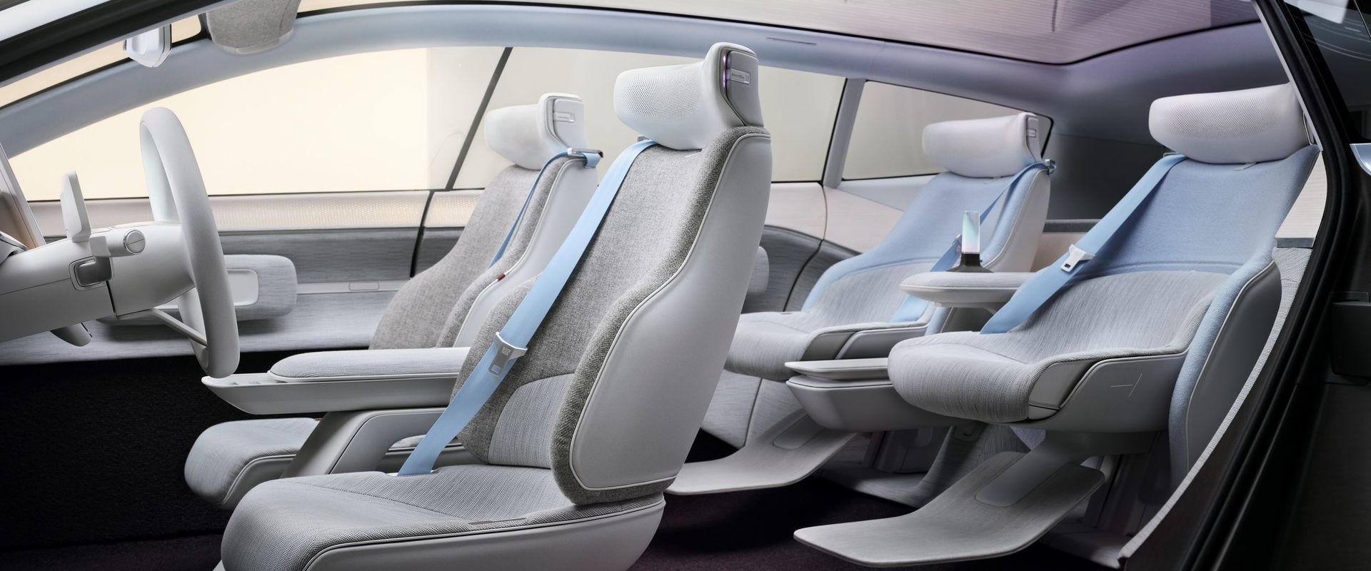 A Concept Recharge kirajzolja az utat, amelyen a Volvo Cars a fenntartható mobilitás felé halad