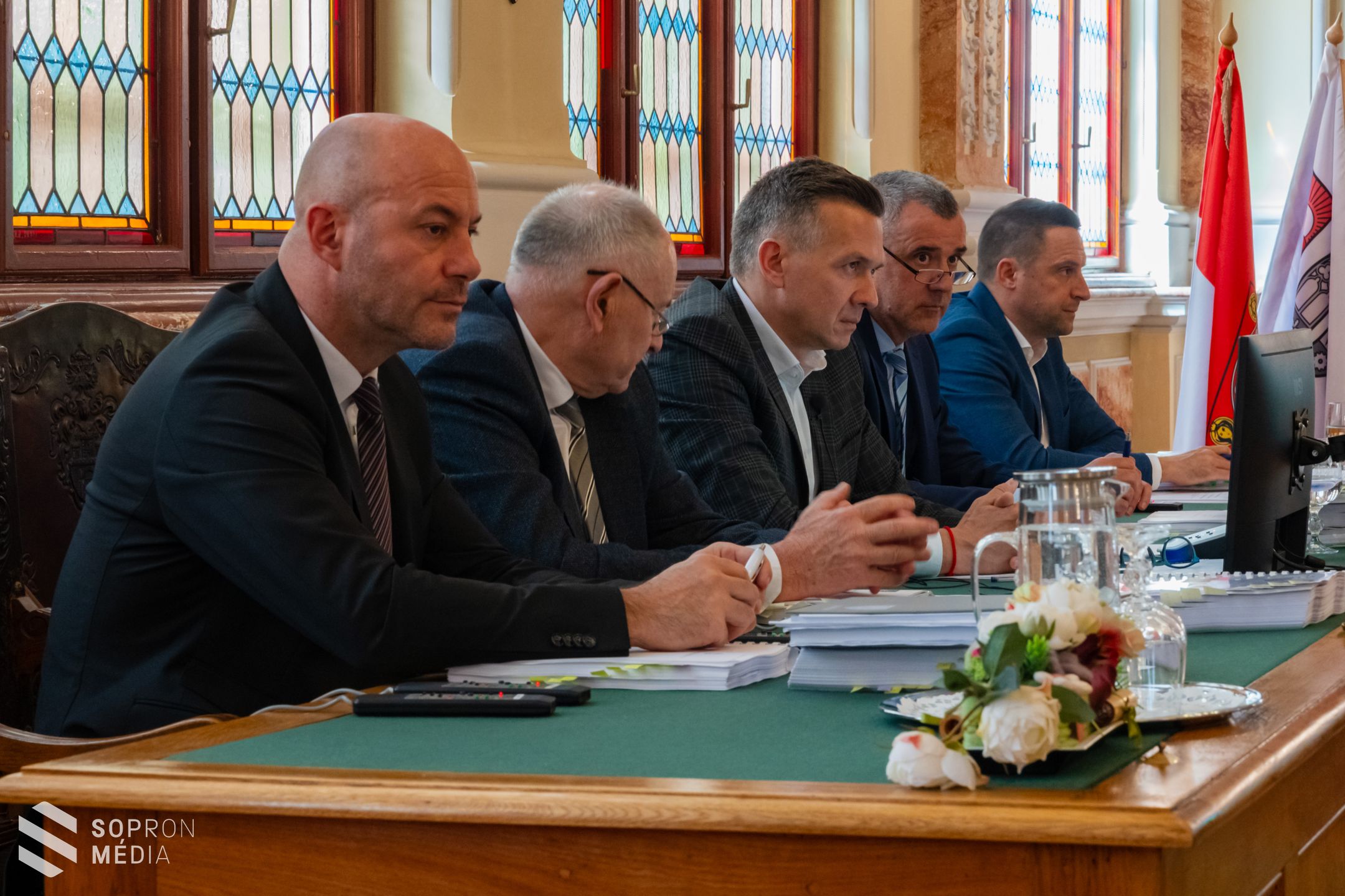 Elfogadták a rendőrségi beszámolót