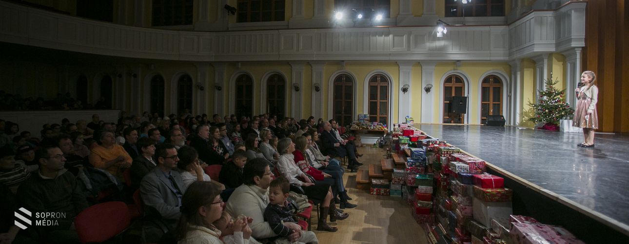 Karácsonyváró ünnepet tartott a Máltai Szeretetszolgálat Soproni Csoportja
