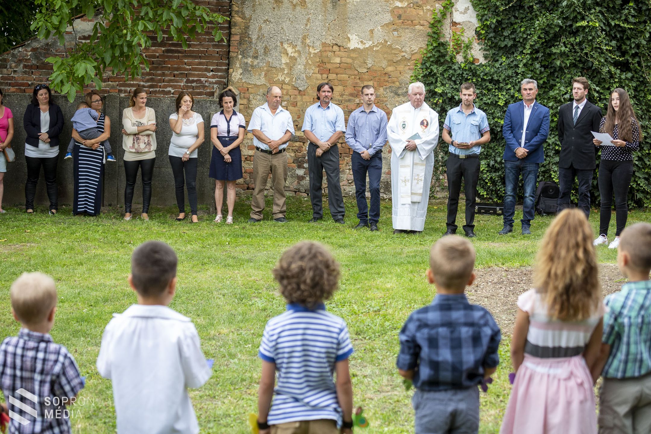 Fejlesztették az óvodát és kisbuszt szereztek be Répcevisen a Magyar falu program keretében