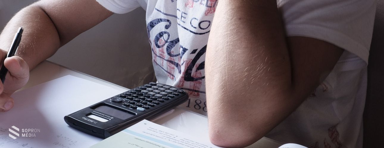 Pölöskei Gáborné: a technikumi rendszer jól vizsgázott