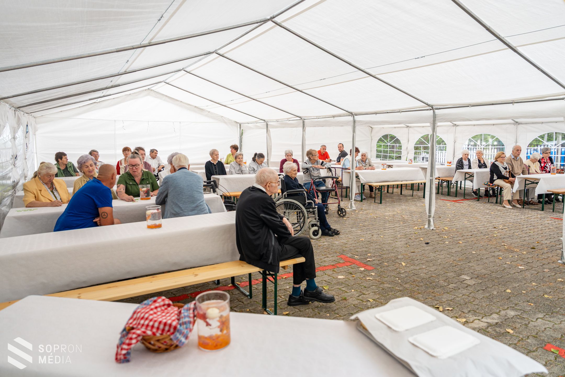 Családi nap az Ikva Nyugdíjas Otthonban