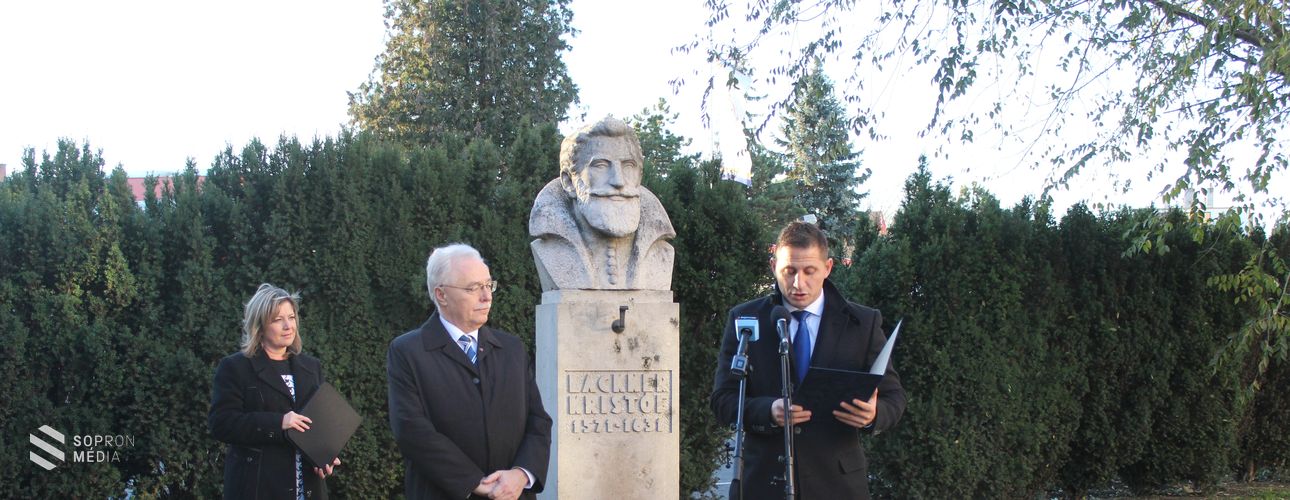 Lackner Kristófra emlékezett a város