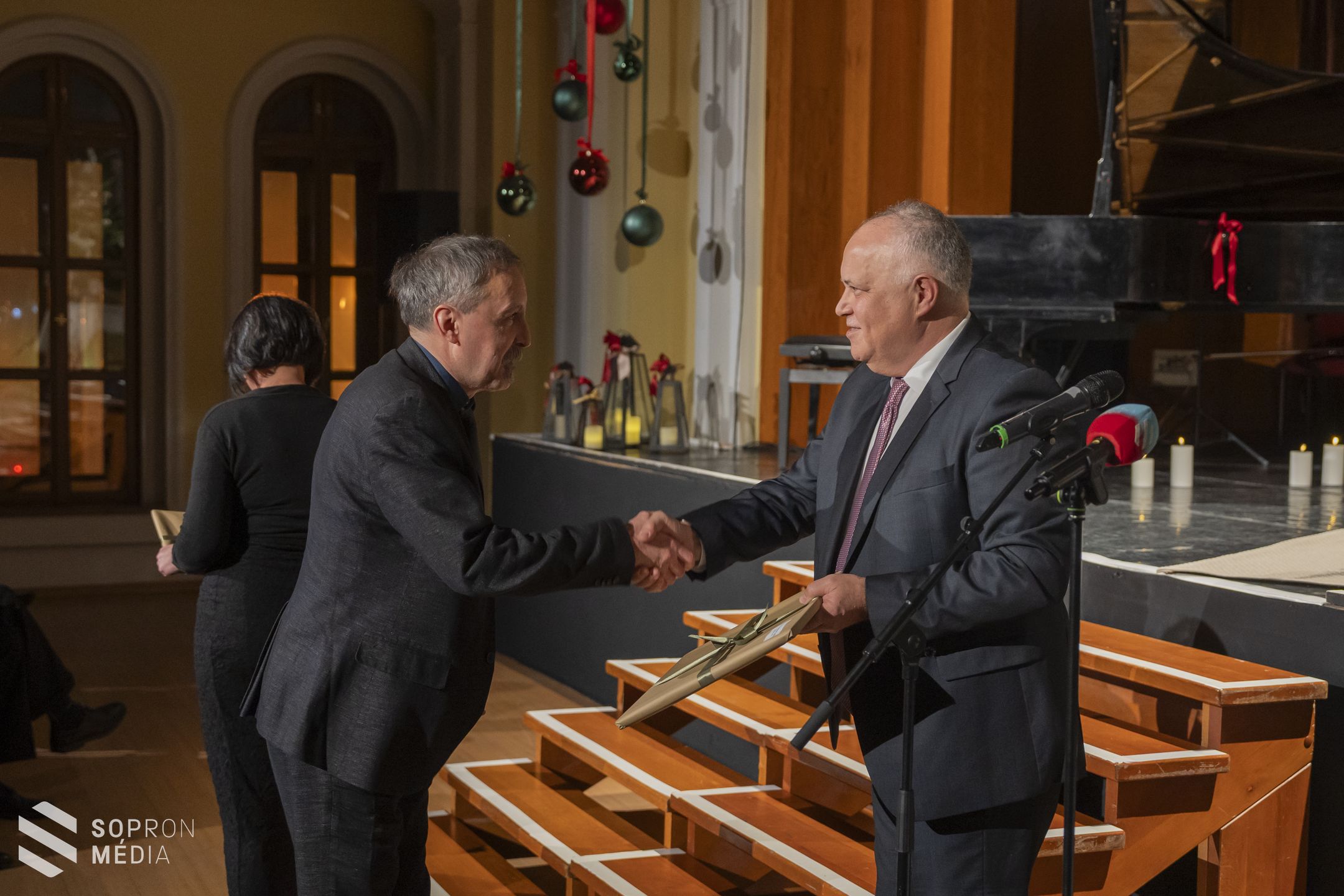 Hangverseny az adventi készülődés jegyében