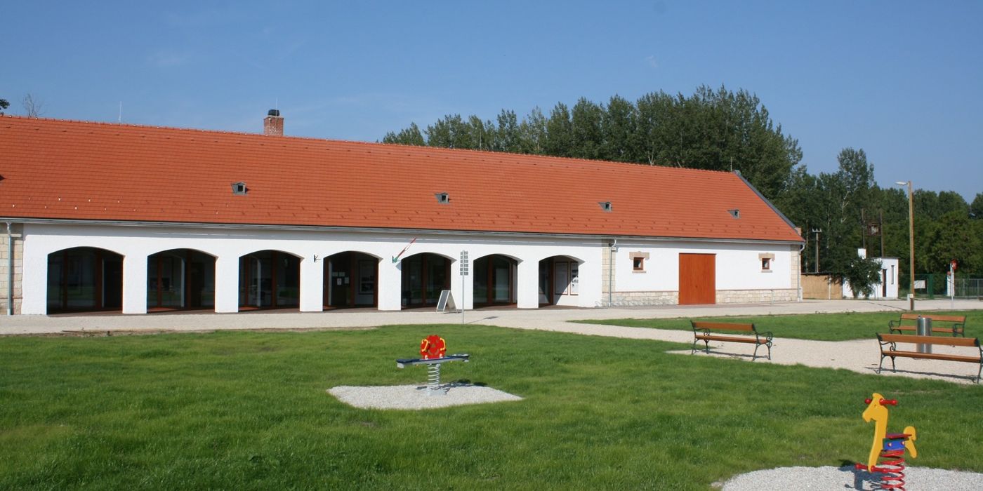 Sarród-Lászlómajor Látogatóközpont