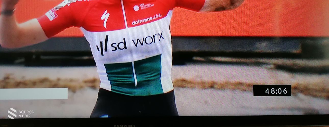 A soproni kötődésű Vas Kata Blanka harmadik az egyik legnehezebb terepkerékpáros versenyen
