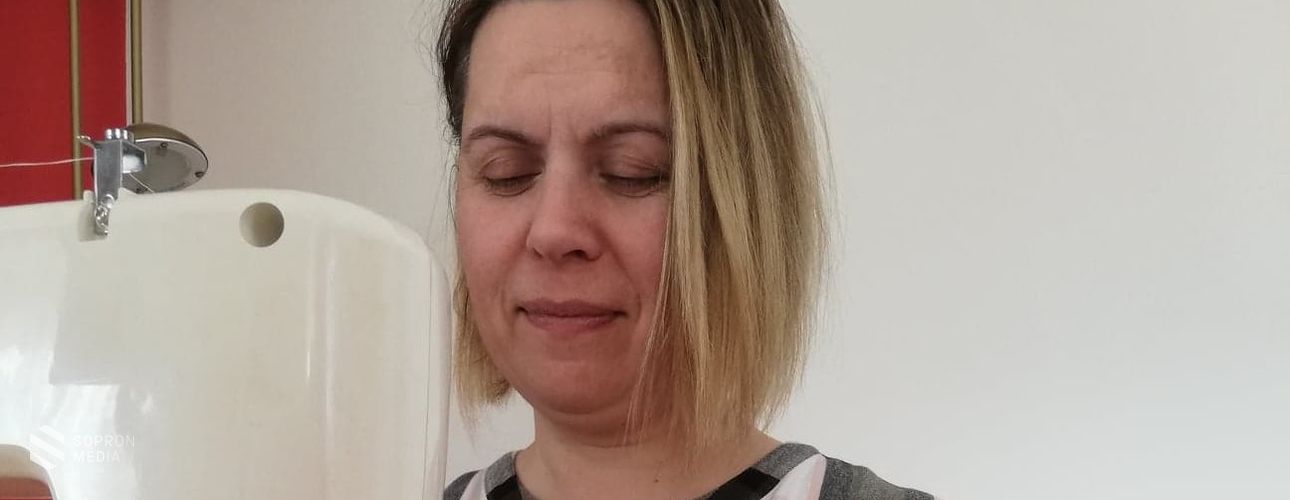 Egészségügyi maszkokat varrnak a Soproni Szakképzési Centrumban