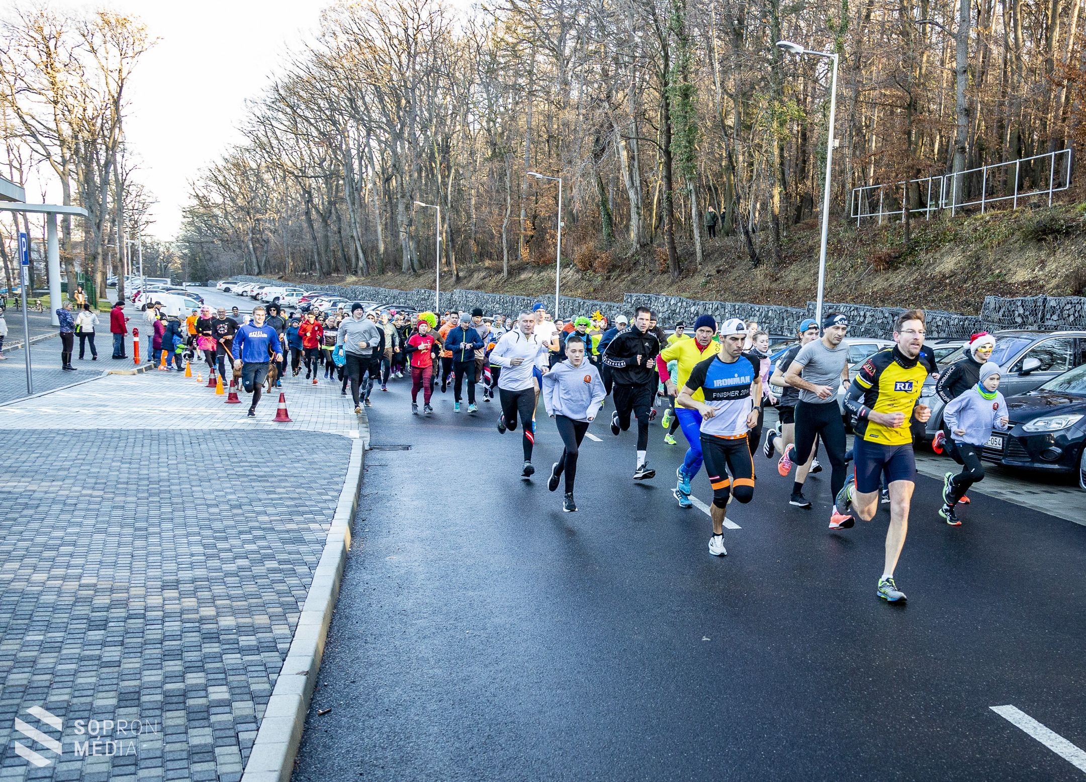 Jó hangulatú szilveszteri futás