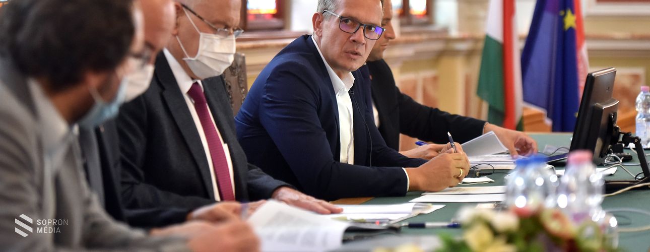 Rendkívüli közgyűlést tartott a város képviselő-testülete