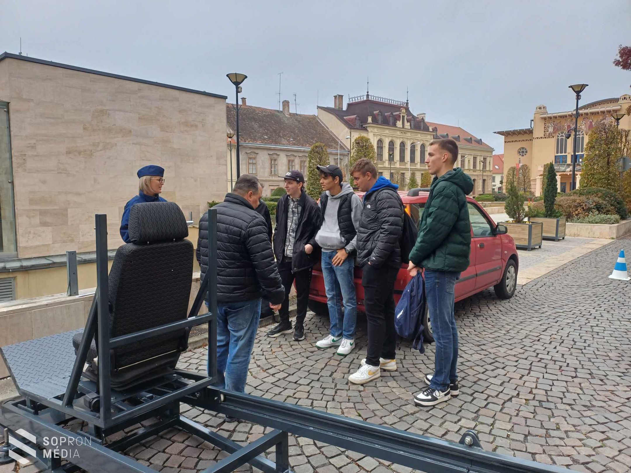 Középiskolás Várkerület Rally a bűn- és baleset-megelőzés jegyében