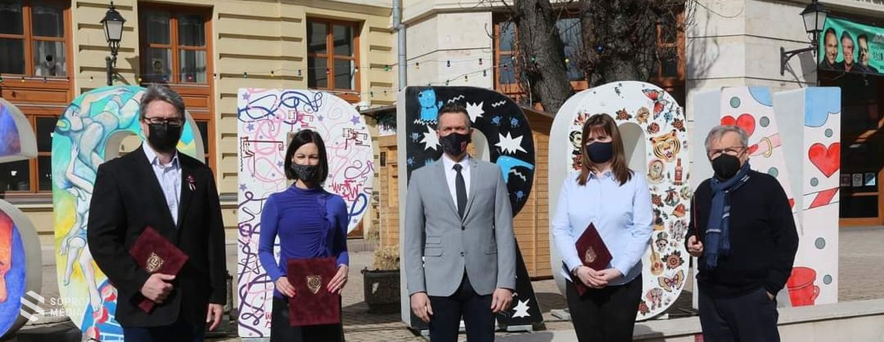 Állami és önkormányzati elismerések a magyar sajtó napján