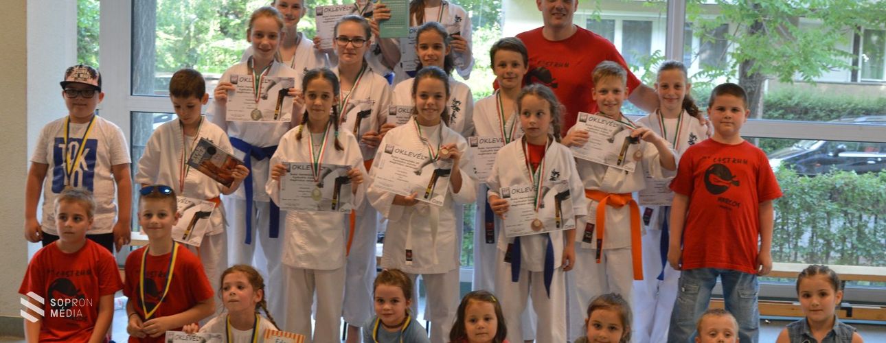 Castrum SC.: Könnyek és karate érmek Újbudán