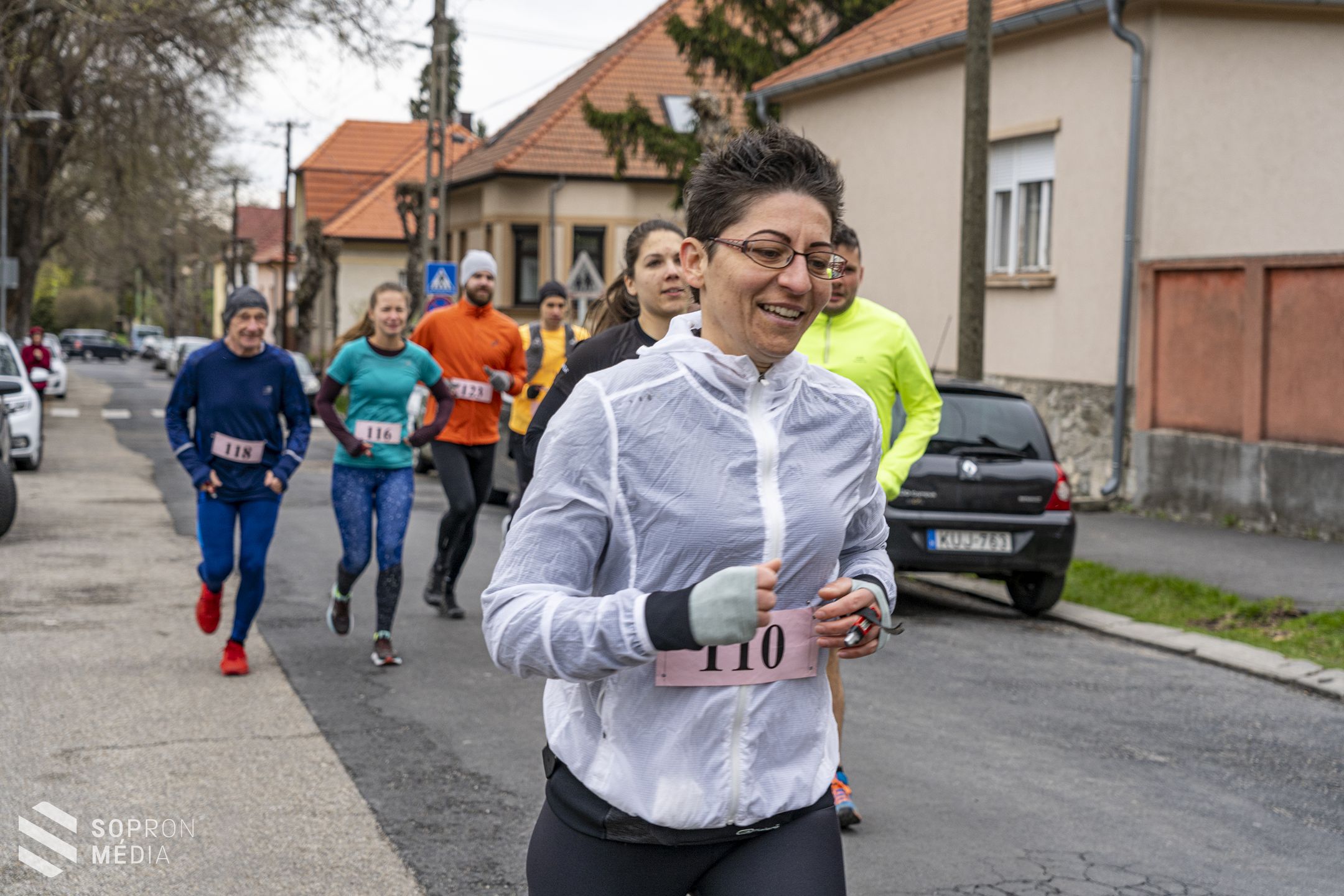 Futva és sétálva gyönyörködhettek a soproni panorámában