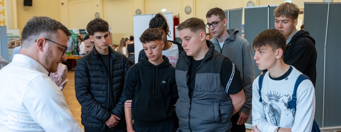 Nagy érdeklődés kísérte a Soproni Kereskedelmi és Iparkamara állásbörzéjét