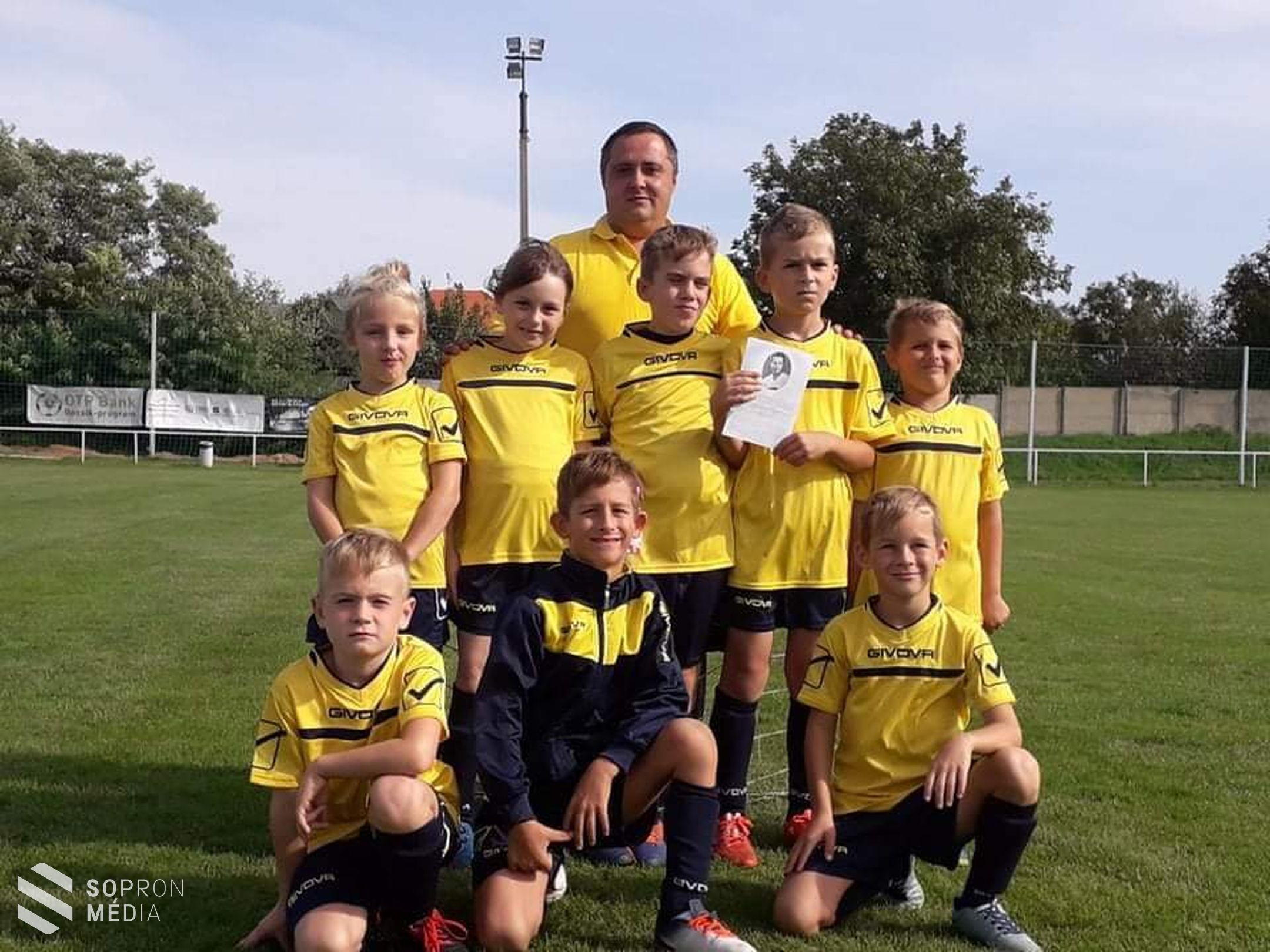 Fertőszéplaki beteg kislánynak gyűjtenek a fiatal sportolók  – csatlakozzon a jótékonysági sétához!