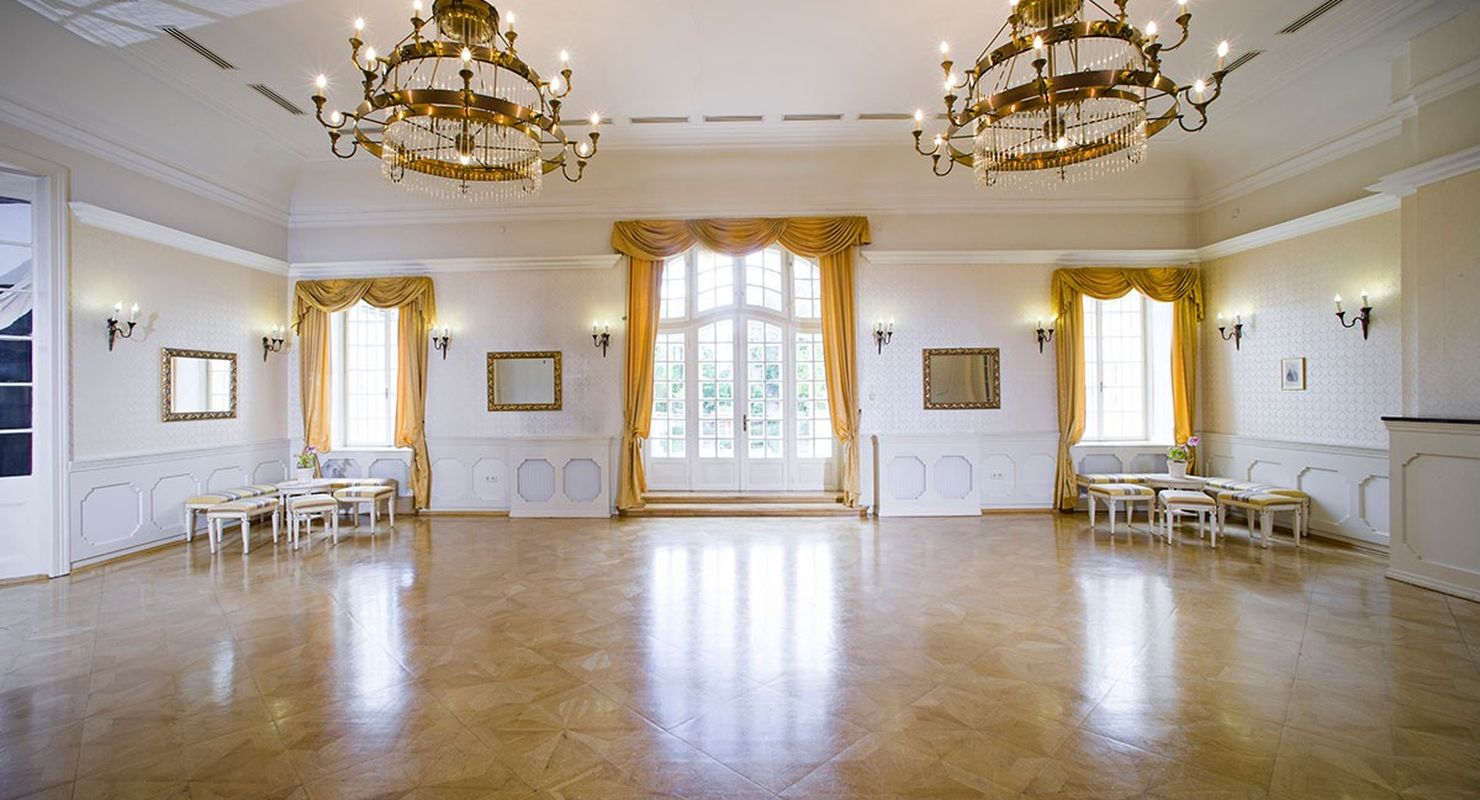 Dancing in the Castle