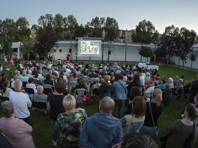 Megerősít Sopron szeretetében – RETRO-Sopron a Jerevánon