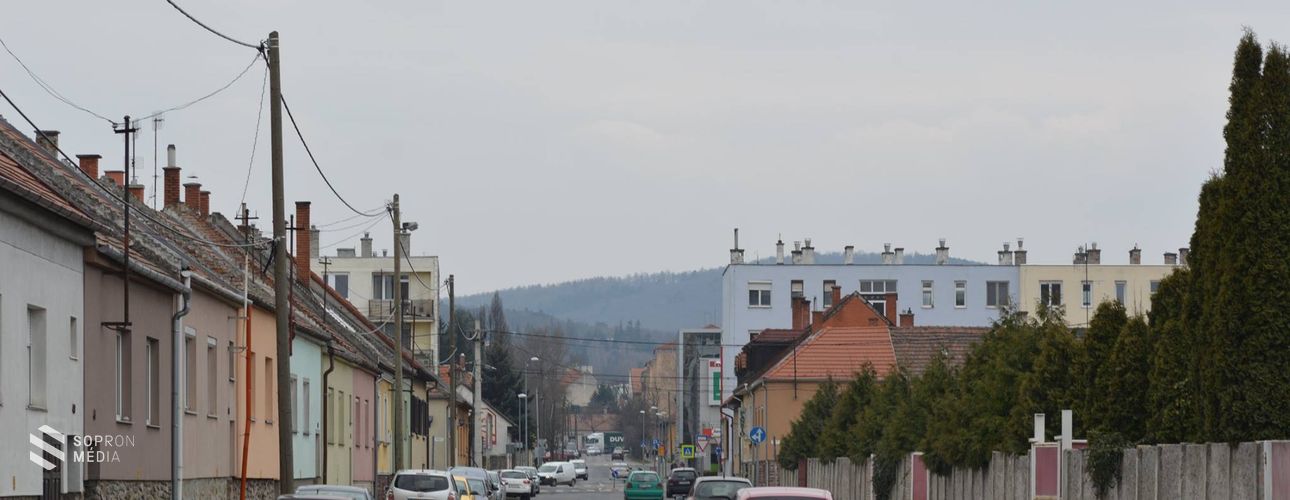 Új burkolat a Selmeci utcában