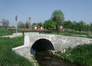 Púpos híd Mezőnagymihály