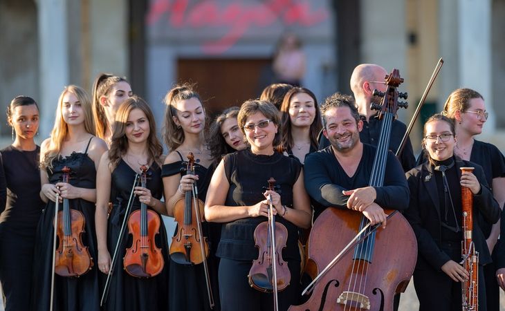 Dialógus a barokk és a kortárs zene között
