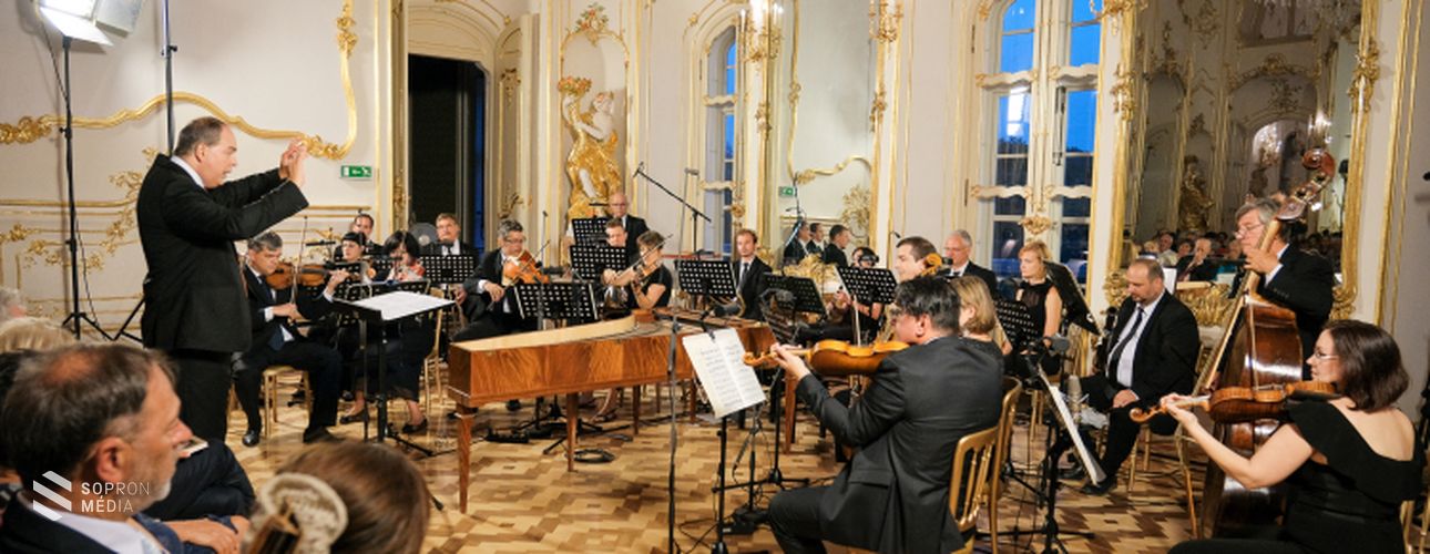 Fertődi Esterházy-kastély: látogatói menetrend-változás