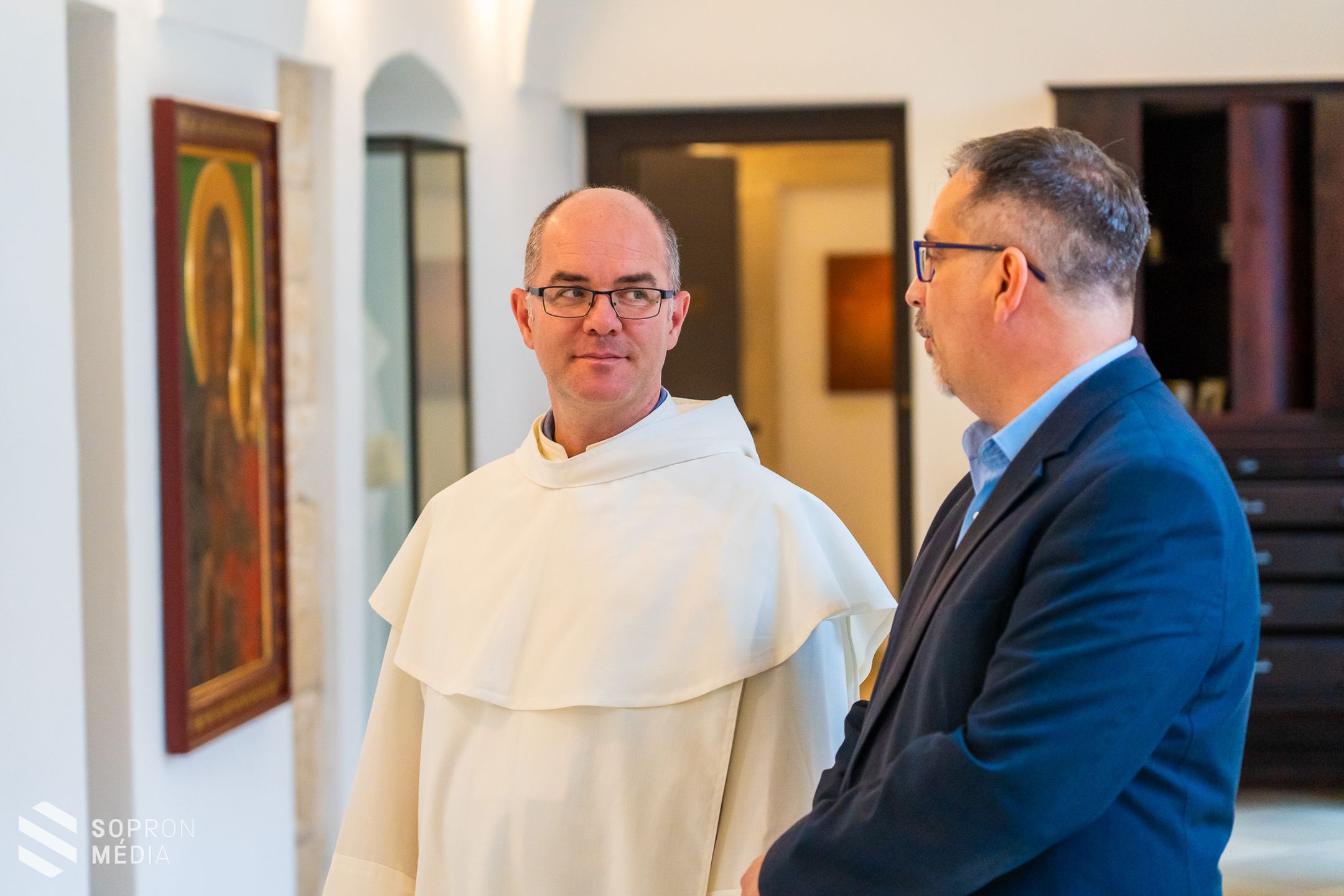 A Sopronbánfalvi kolostorba látogatott Puskás Antal pálos atya