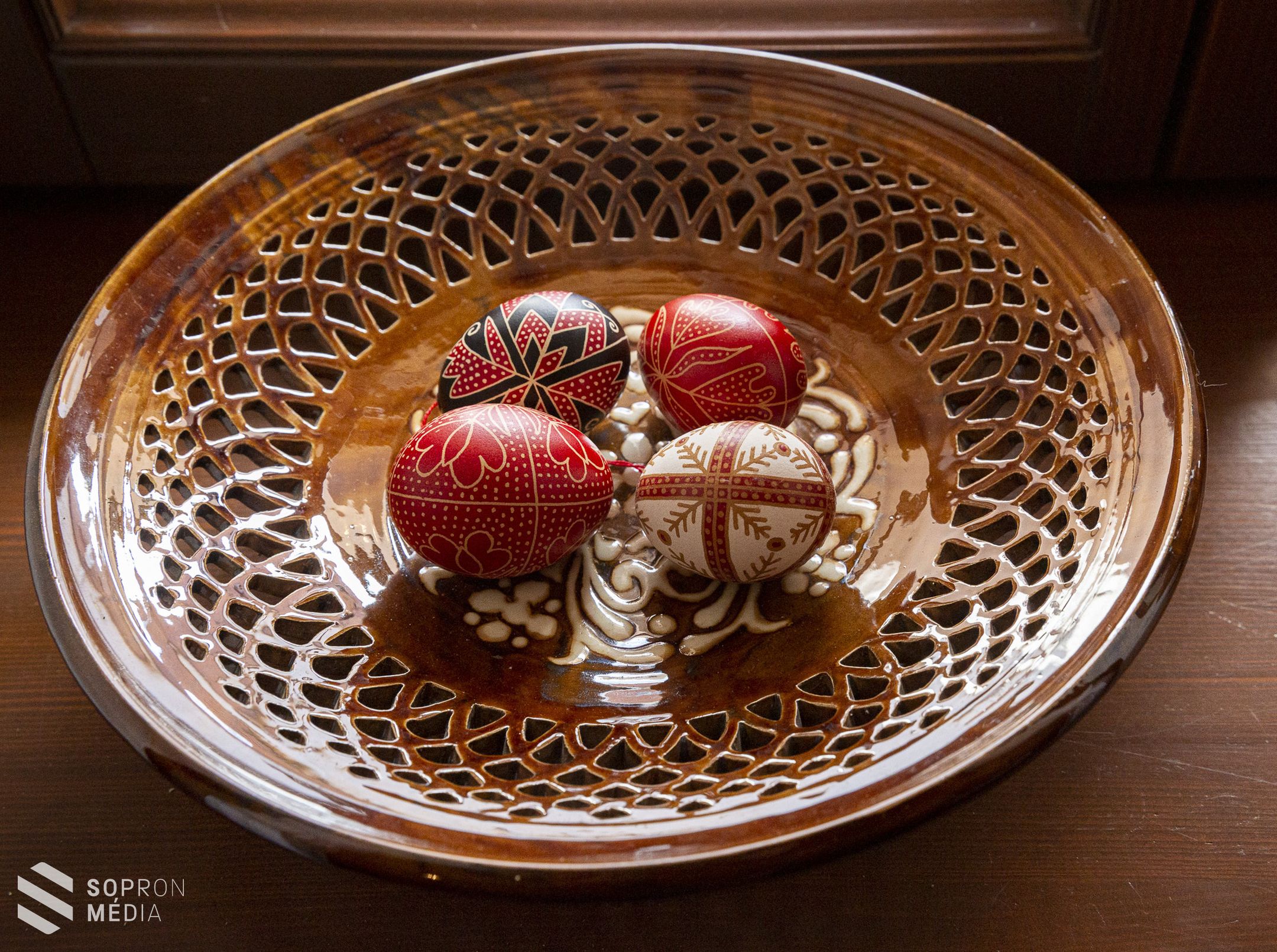 Húsvéti ámulat és törékeny művészet a Hegykői Csipkeházban