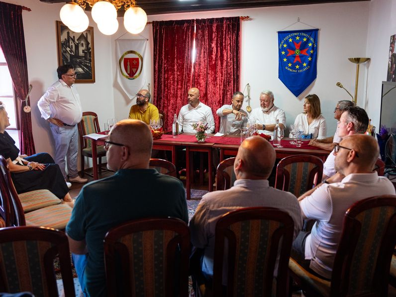 Sopron és Szekszárd kékfrankosa „csapott össze”