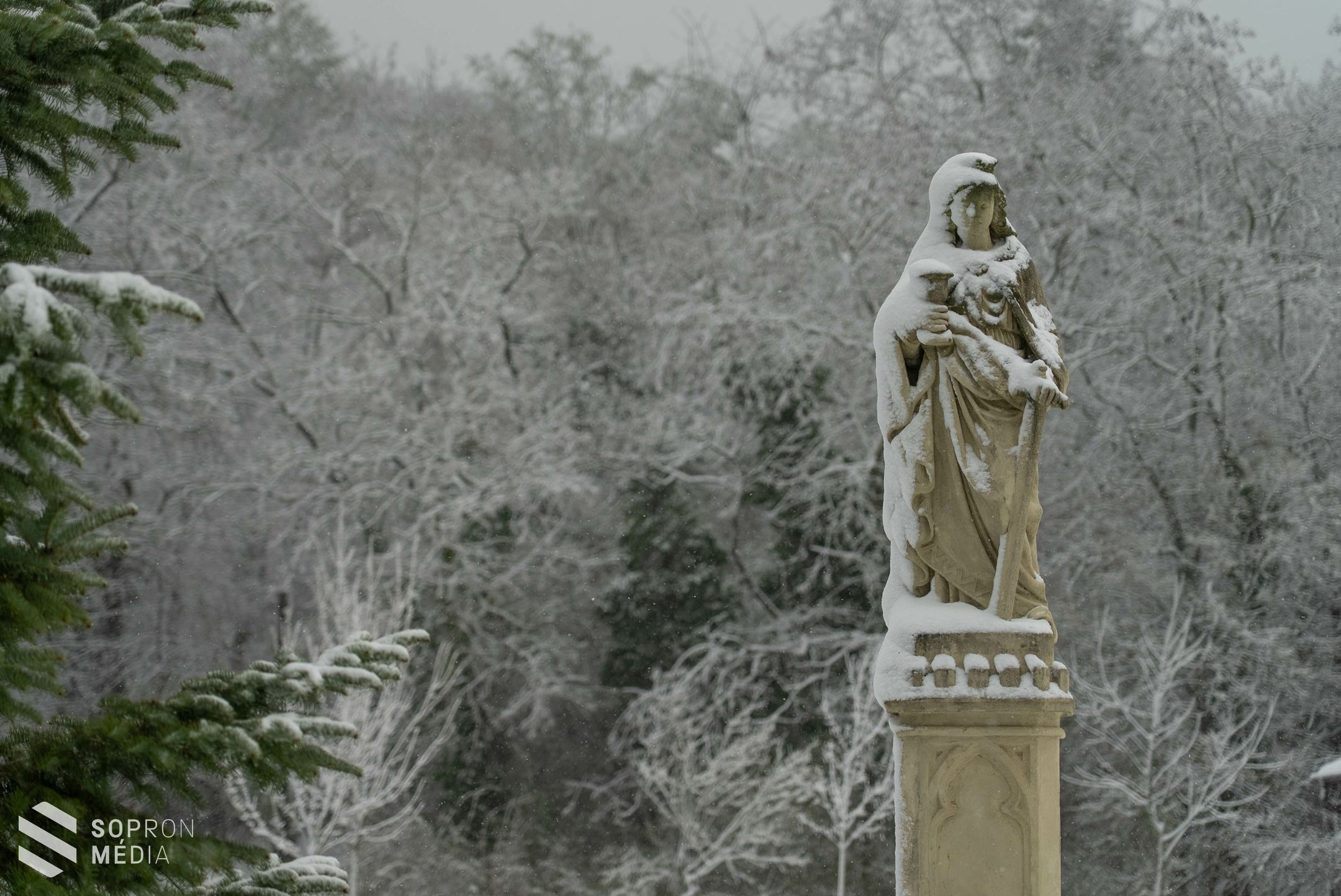 Hó fedi Brennbergbánya környékét
