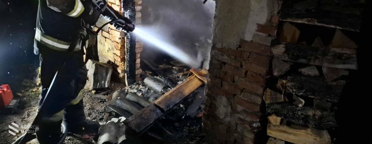 Kigyulladt egy melléképület szilveszterkor Nagycenken