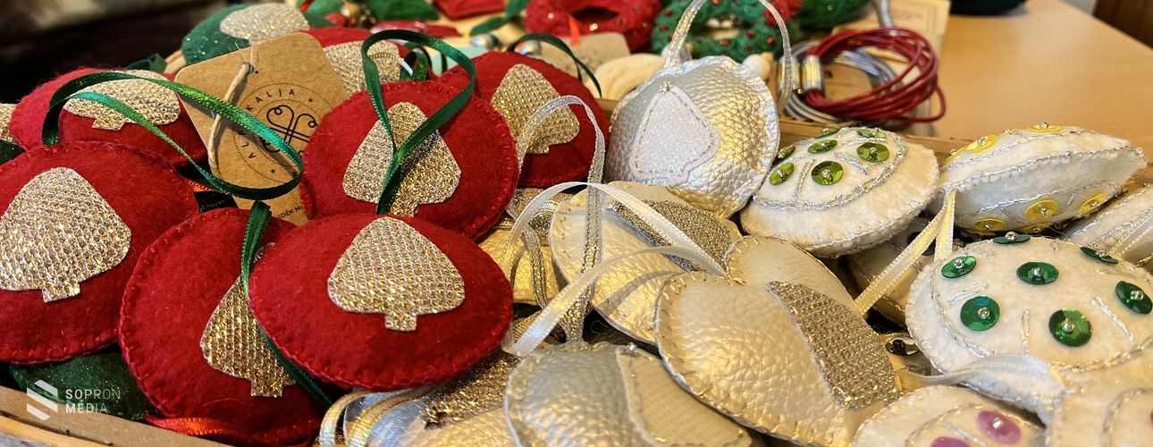 Kézzel készült szépségek: A karácsonyfadísz is lehet egyedi