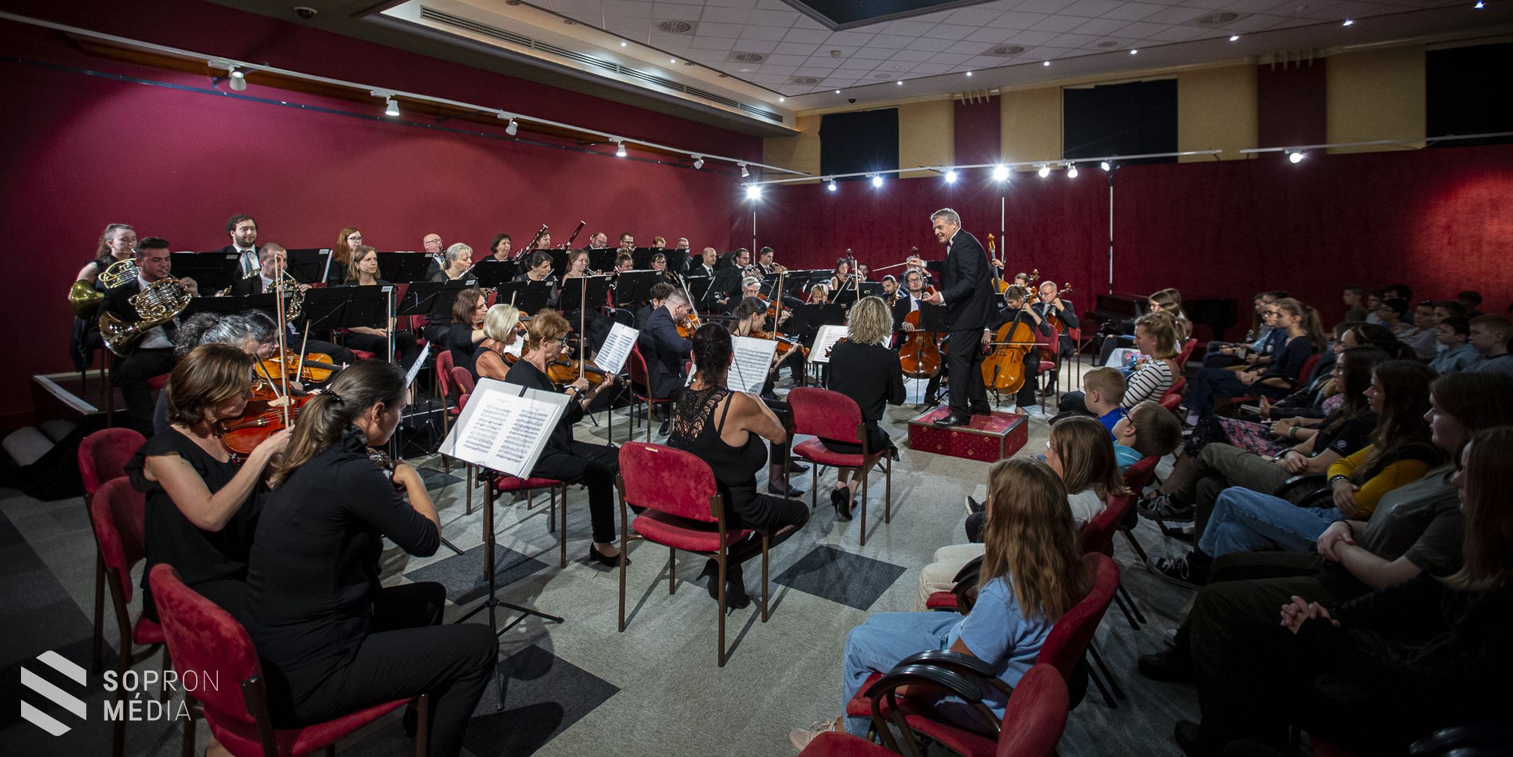 Ifjúsági koncertet tartottak a Liszt-központban