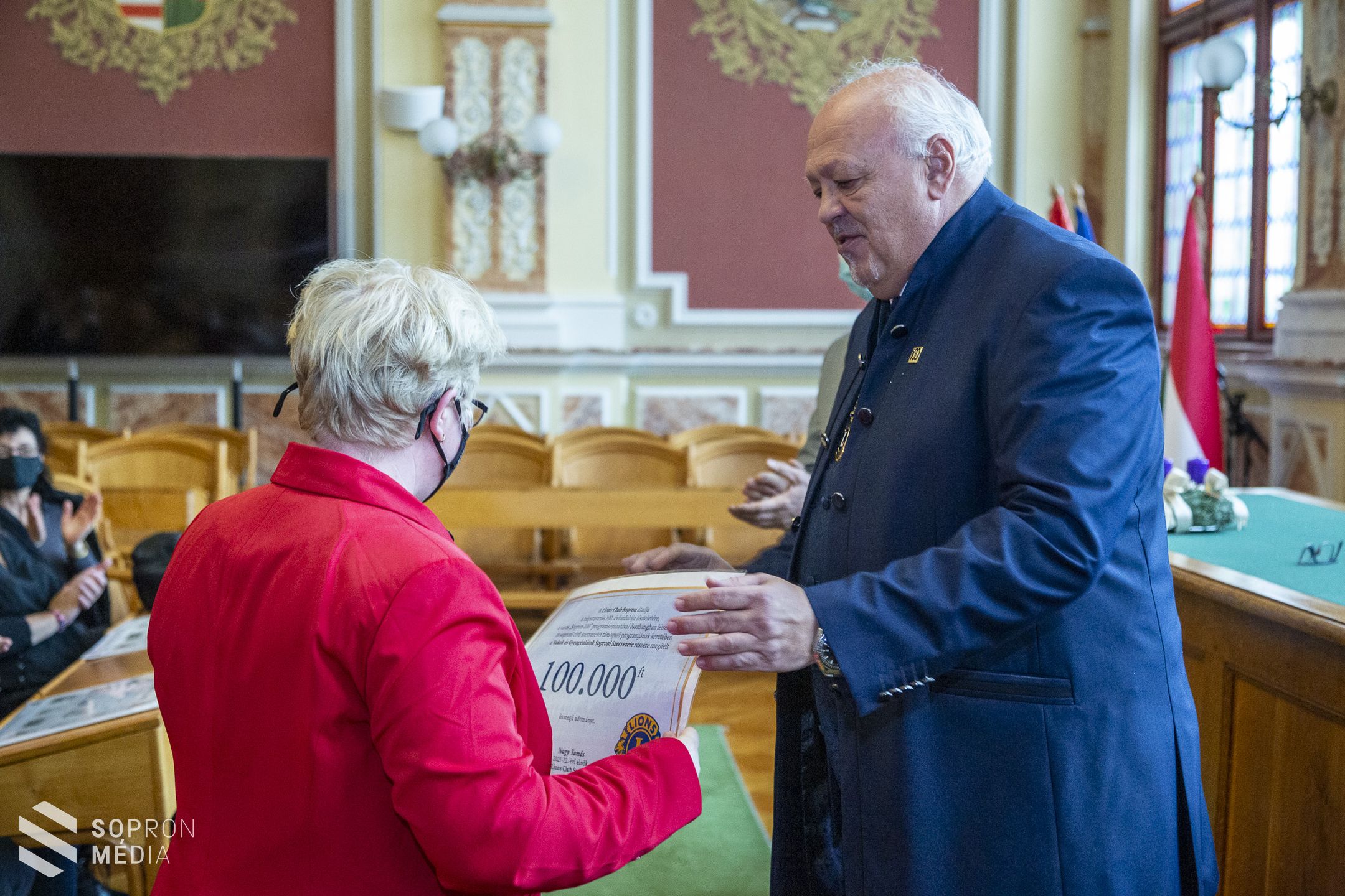 Advent alkalmából 10 szervezetet támogat a Lions Club Sopron