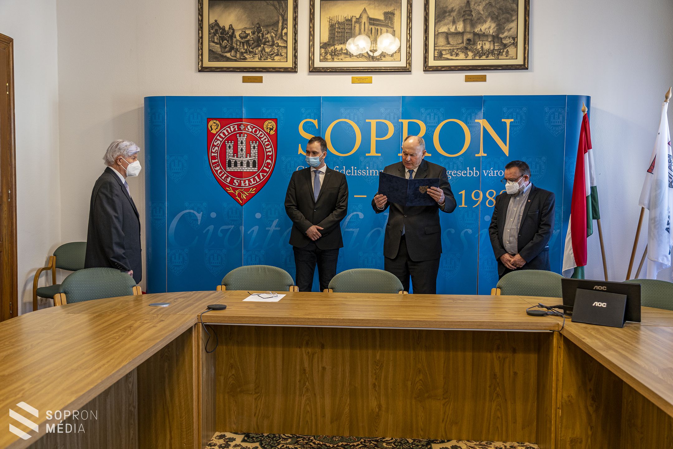 Polgármesteri Elismerő Oklevélben részesült dr. Hegyi Ferenc