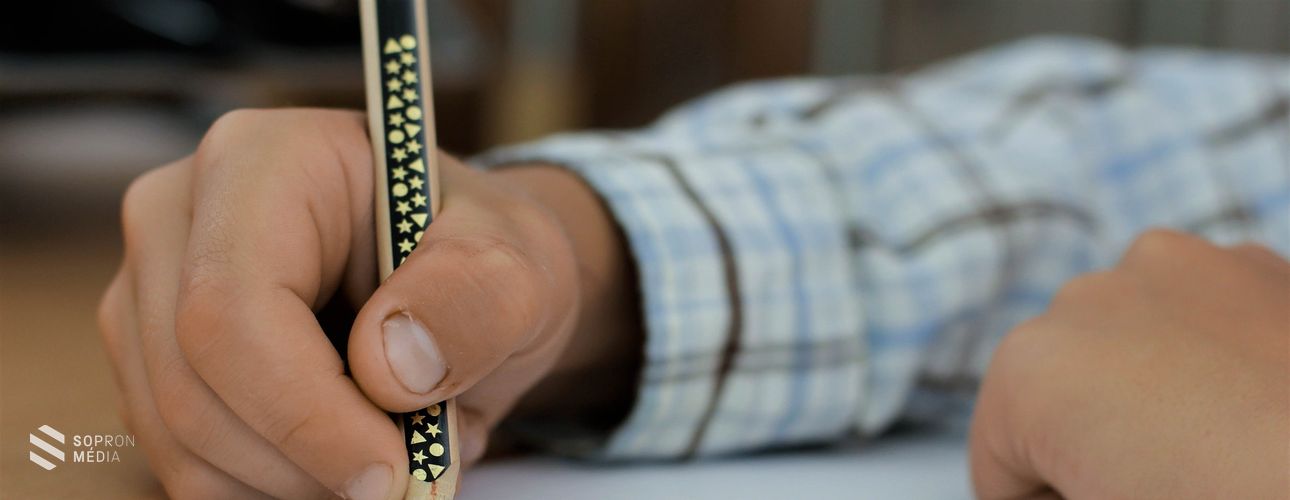 Elkezdődött az általános iskolai beiratkozás Sopronban 