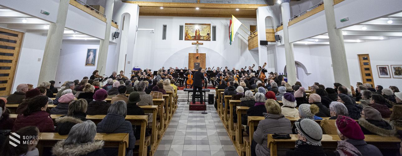 Advent a Jerevánon: telt házas templomi hangverseny