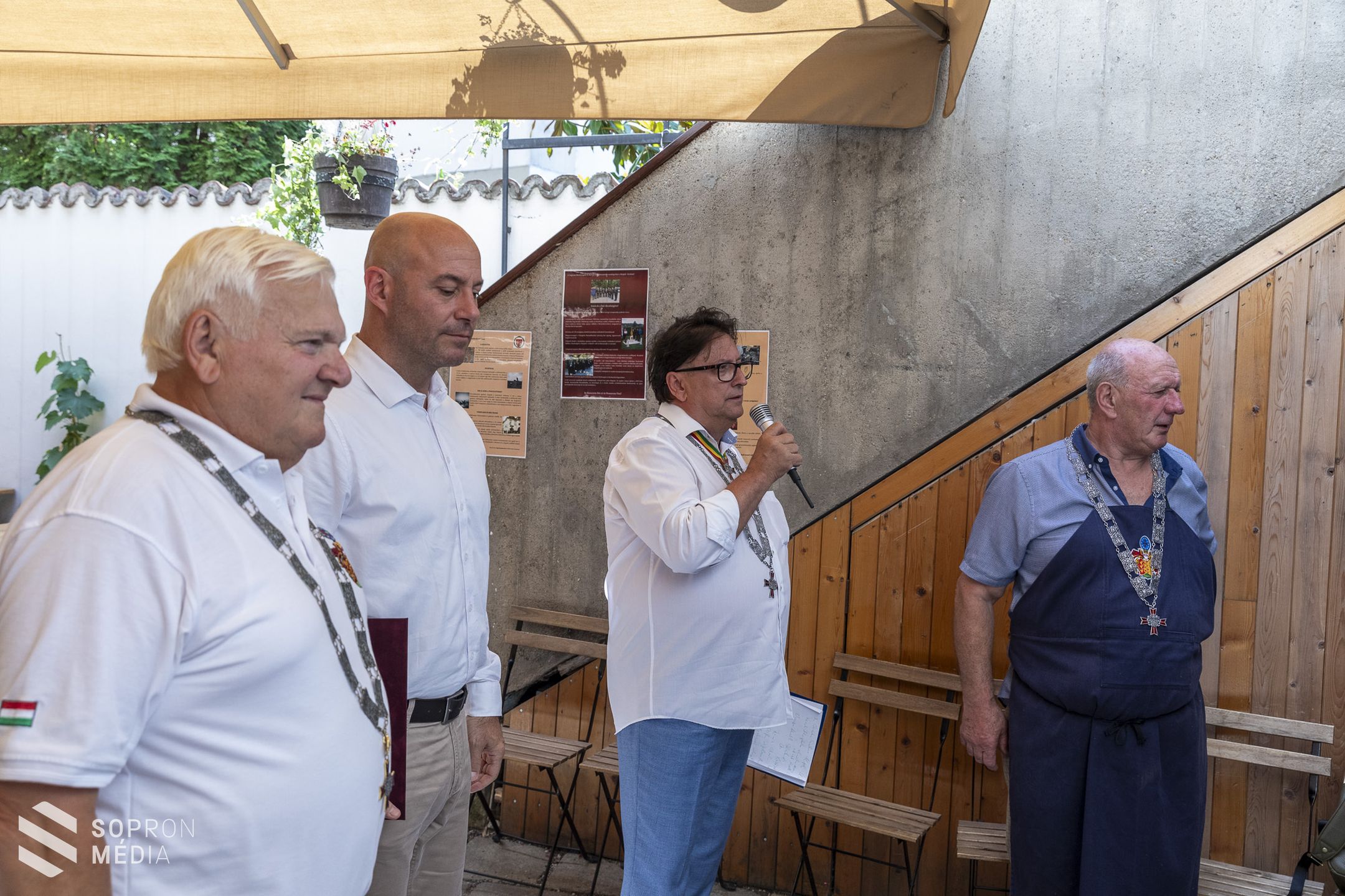 Ünnepséget tartottak a soproni borlovagok a Rejpál-házban