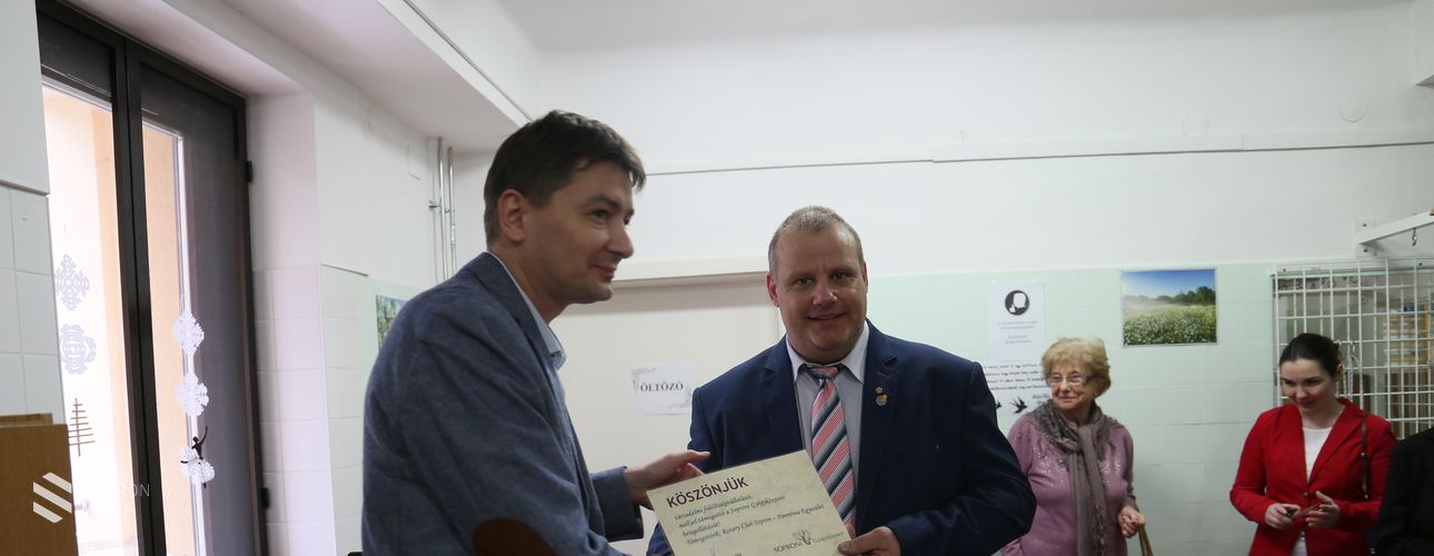 Félmillió forint értékben kapott eszközöket a Soproni Gyógyközpont
