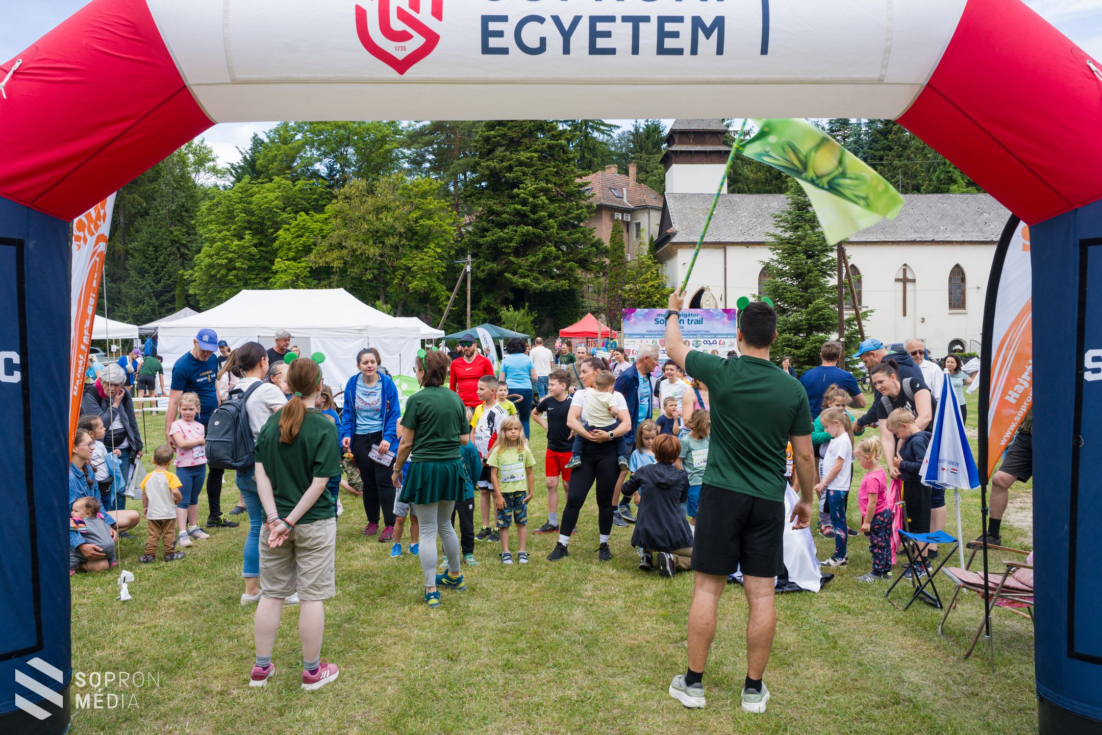 Több százan indultak a jubileumi Sopron Trailen