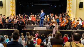 Farsangi hangulatban telt a februári Kuglóf koncert