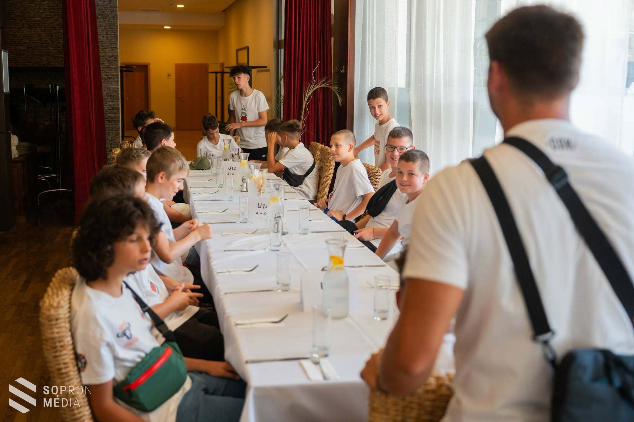 Legeredményesebb játékosait díjazta a Soproni Sportiskola Kosárlabda Akadémia