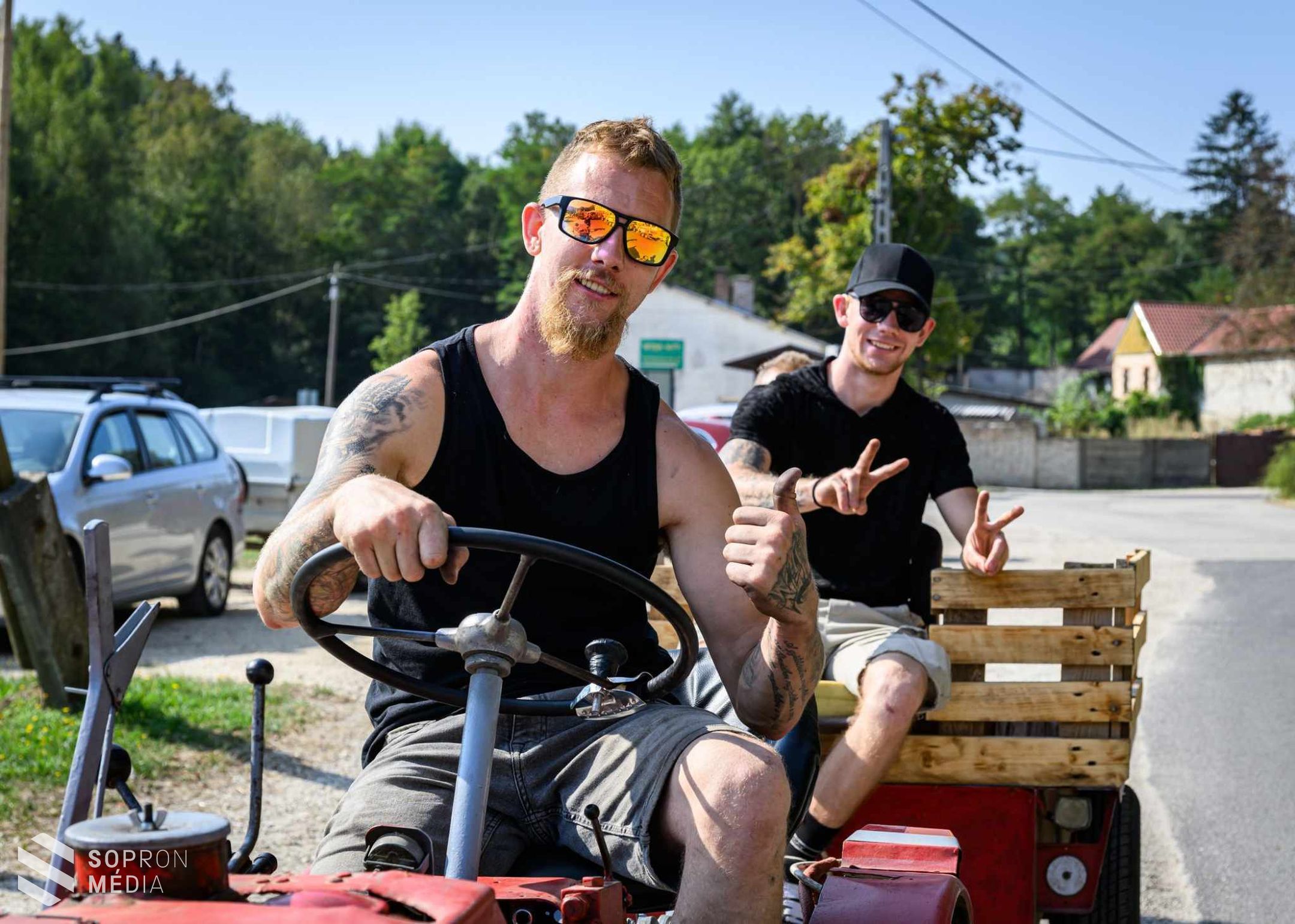Felvonulással tisztelegtek a bányászok emléke előtt